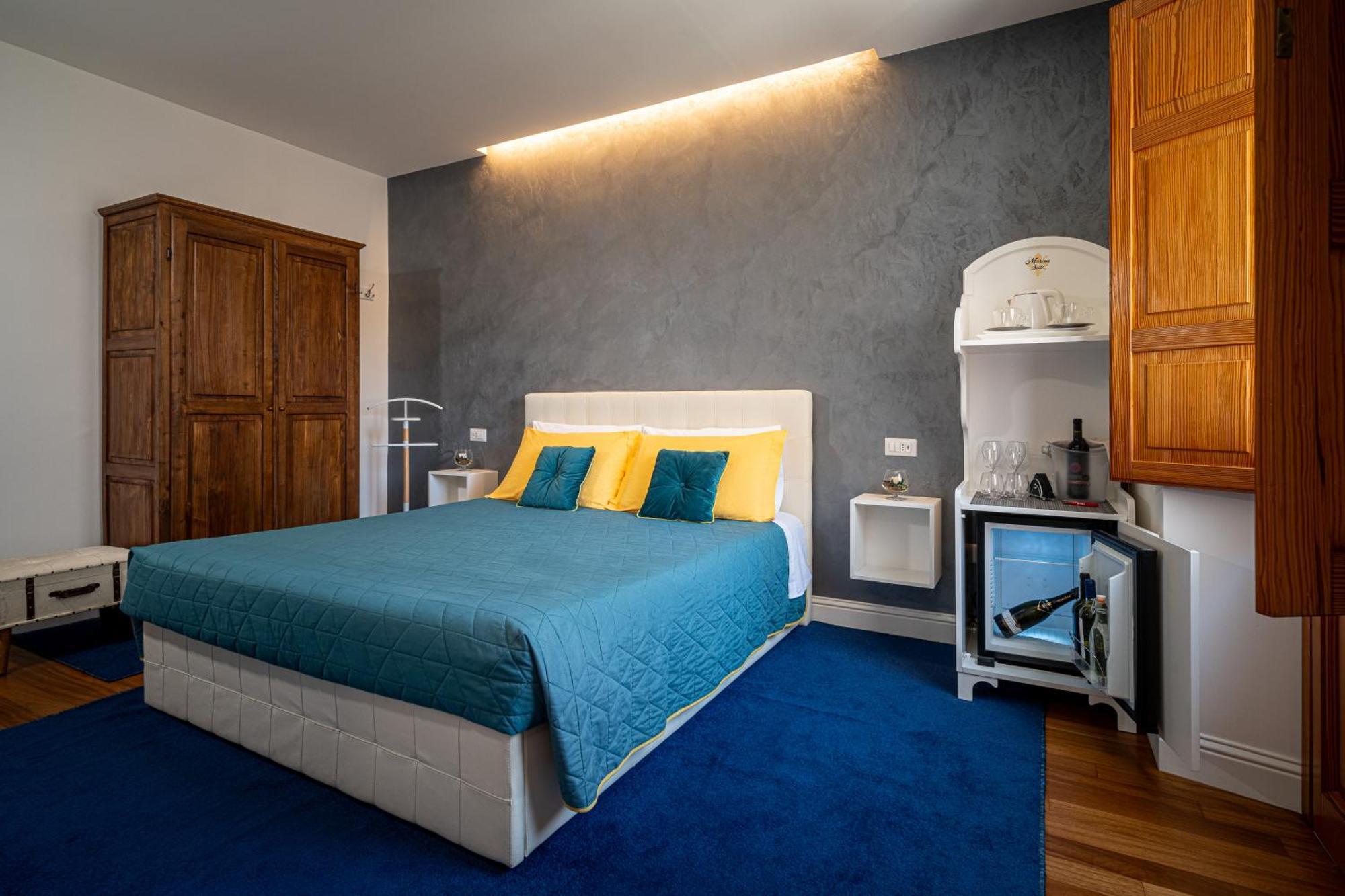 Marcus Suite Cagliari Bagian luar foto